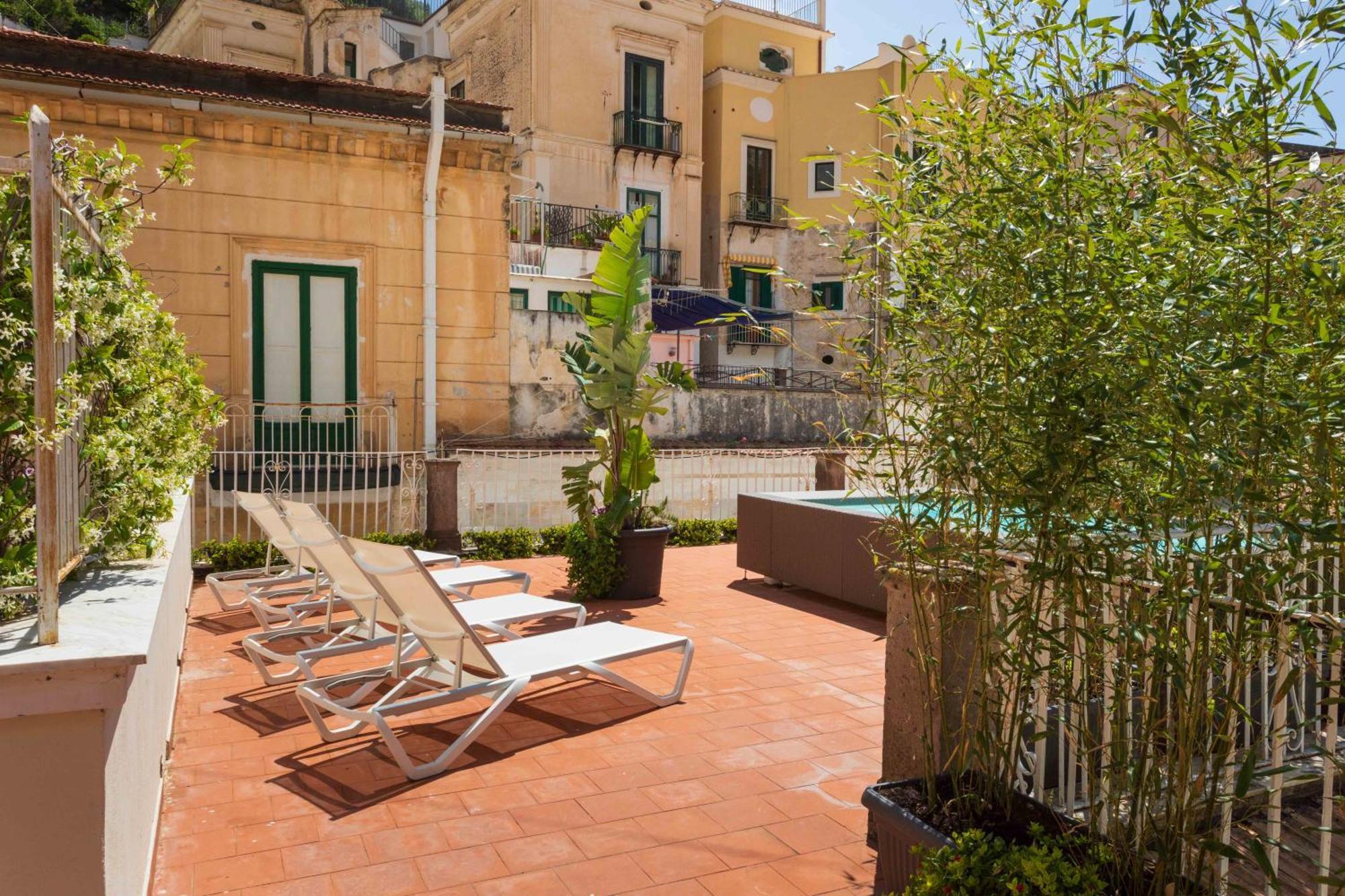 Etrus Boutique Room Amalfi Exterior photo